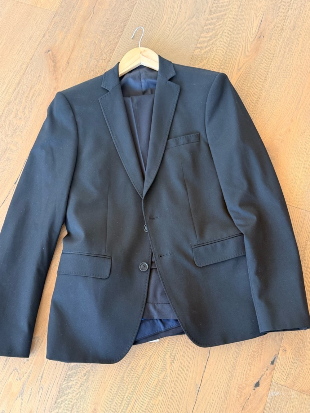 Zara Men's Black Slim fit Suit Two-Button Jacket …